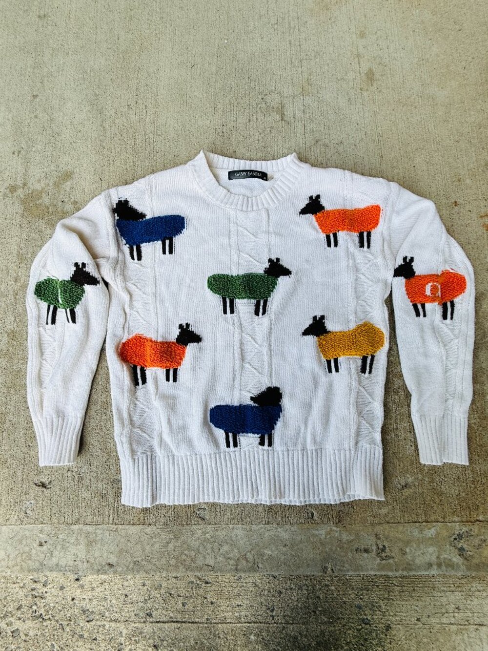Gabby Isabella Sheep Cable Knit Crewneck Sweater XS EUC